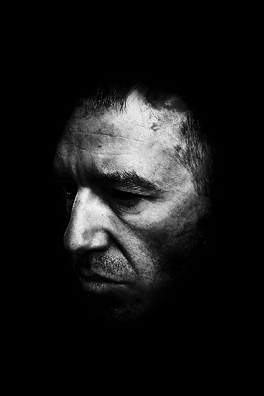 2 effect 2 effect2 Design an Interesting Human Face Manipulation with Tree Roots Texture in Photoshop